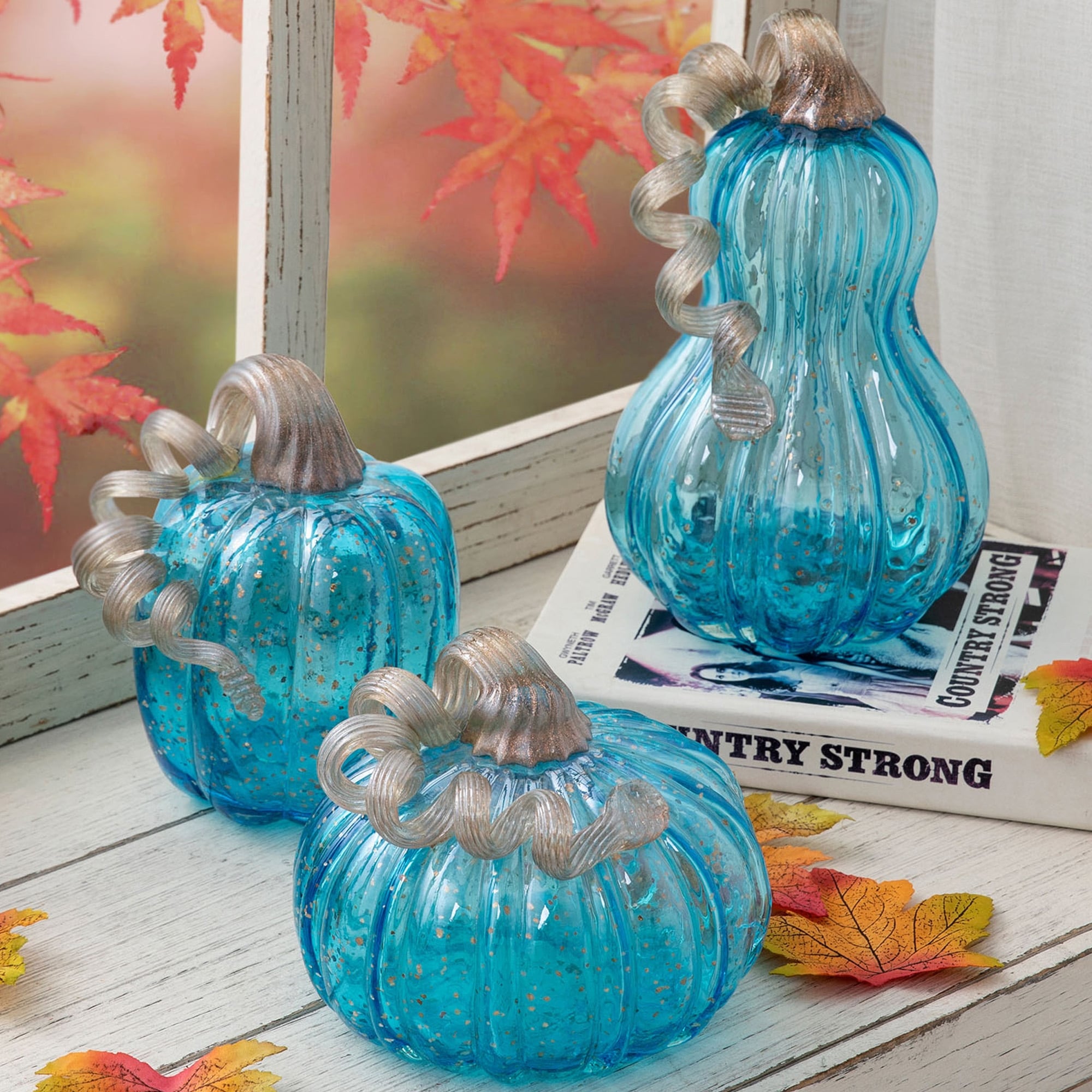 Glitzhome Hand Blown Blue Glass Pumpkin Thanksgiving Table Decor Christmas Gifts