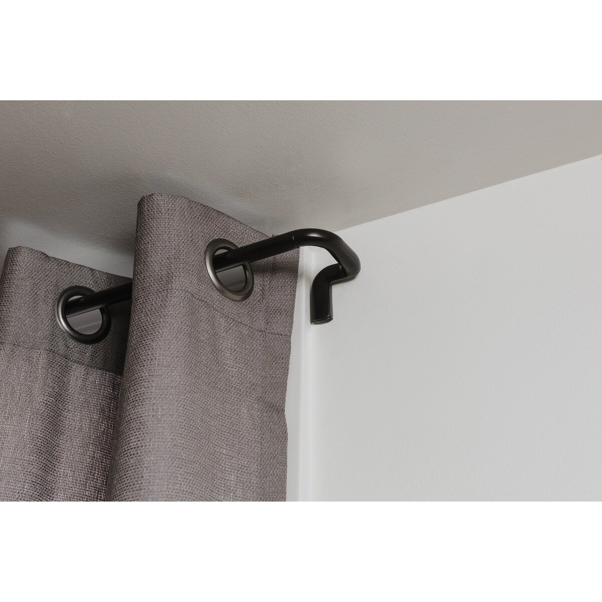 Umbra TWLIGHT Room-Darkening Curtain Rod