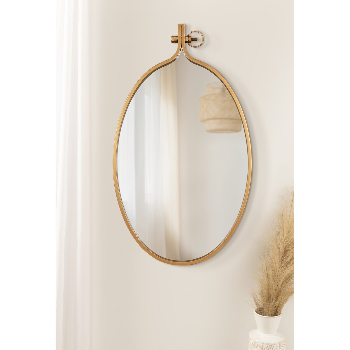 Kate and Laurel Yitro Round Wall Mirror