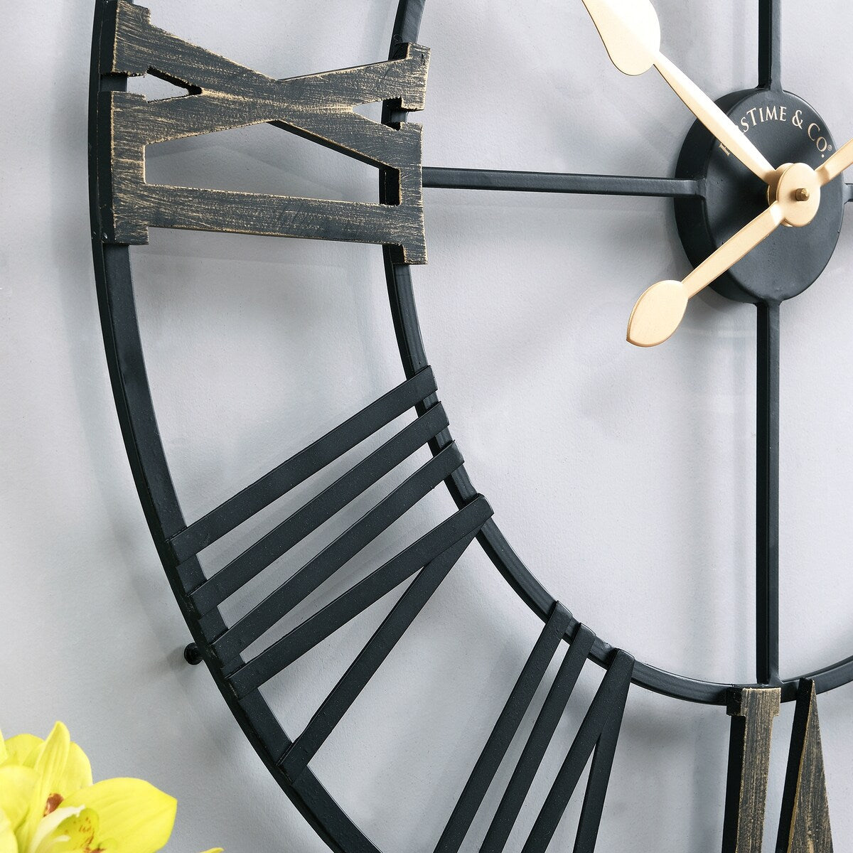 FirsTime & Co. Black Bradshaw Roman Farmhouse Round Wall Clock, Metal Frame, Open Face