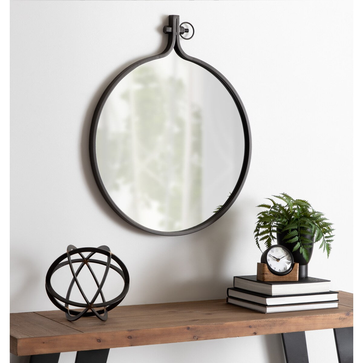 Kate and Laurel Yitro Round Wall Mirror