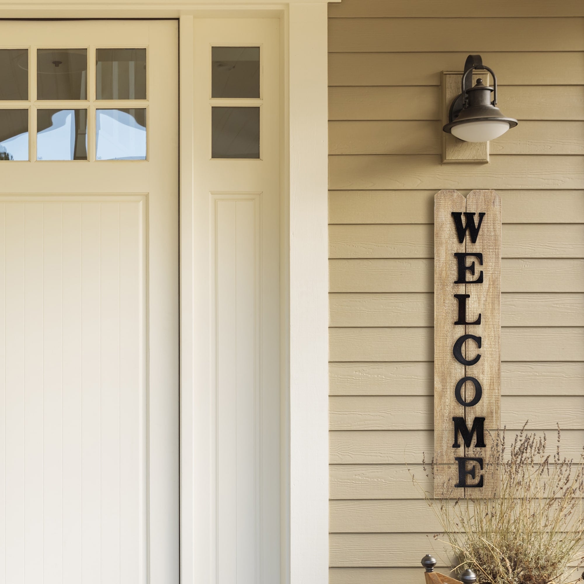 American Art Decor Wooden Welcome Sign