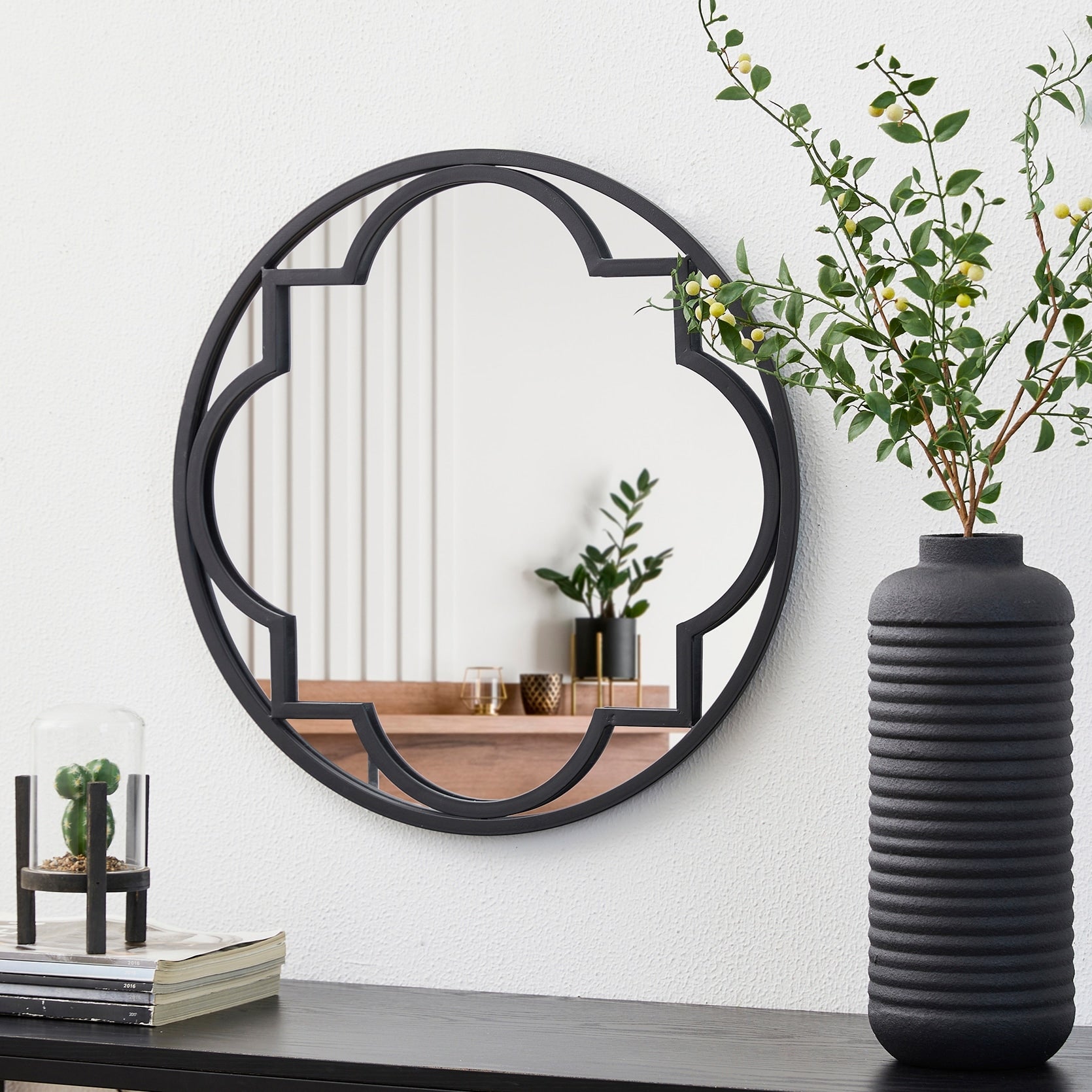 Glitzhome Modern Round/ Arched Black Metal Glass Wall Mounted Mirror Indoor Decor