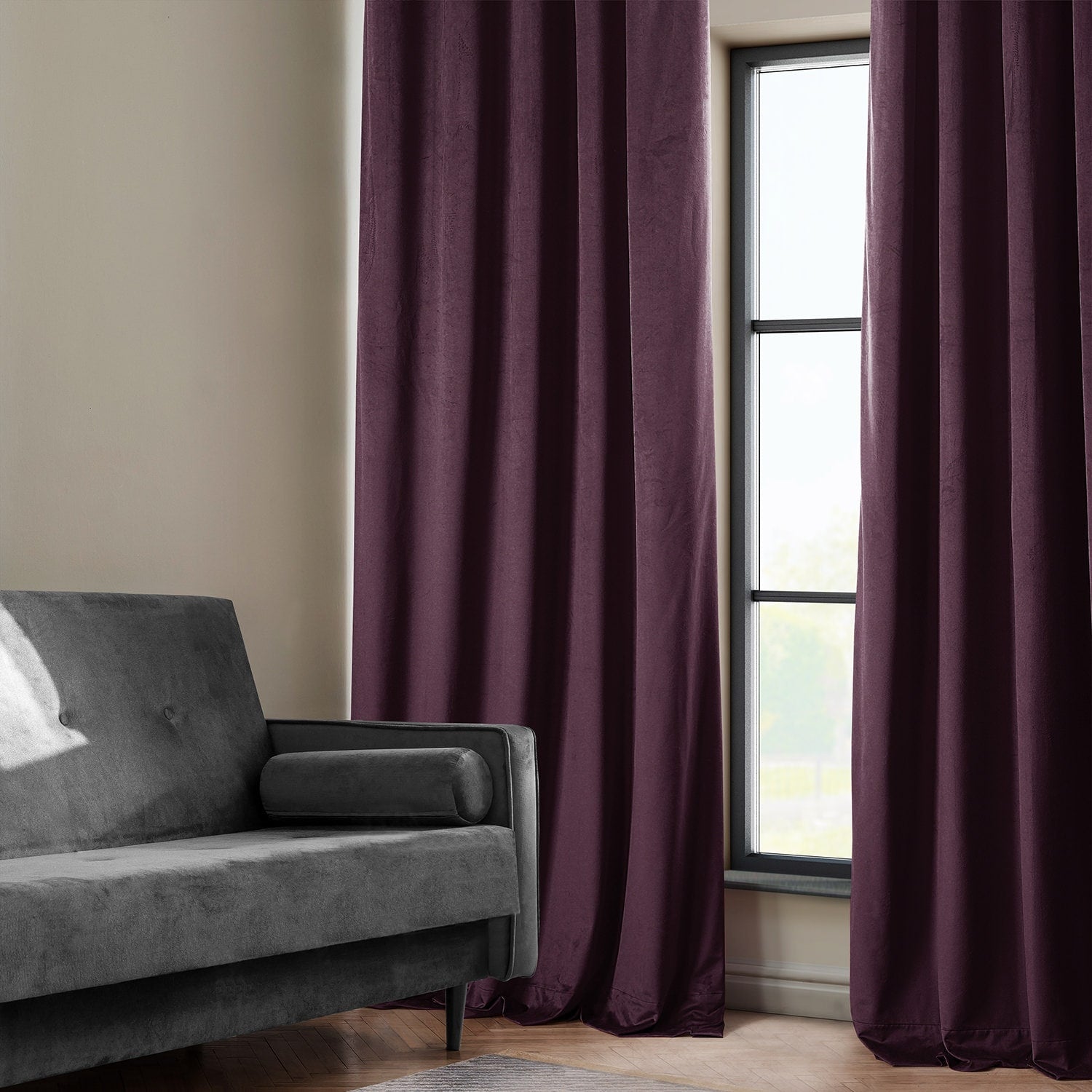 Exclusive Fabrics Plush Velvet Room Darkening Curtain (1 Panel)