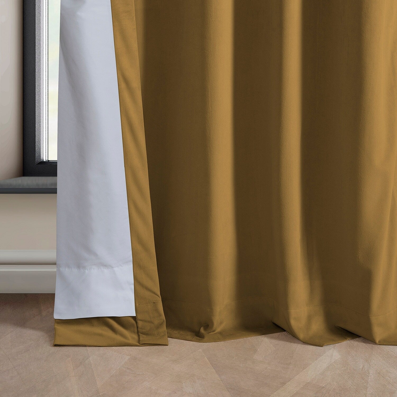 Exclusive Fabrics Plush Velvet Room Darkening Curtain (1 Panel)