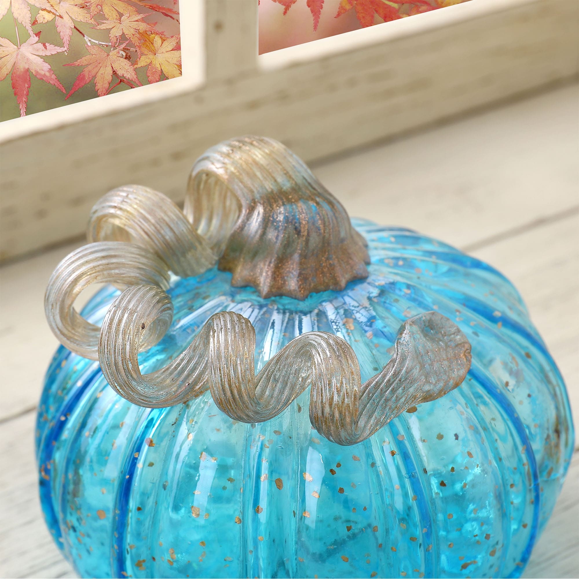 Glitzhome Hand Blown Blue Glass Pumpkin Thanksgiving Table Decor Christmas Gifts