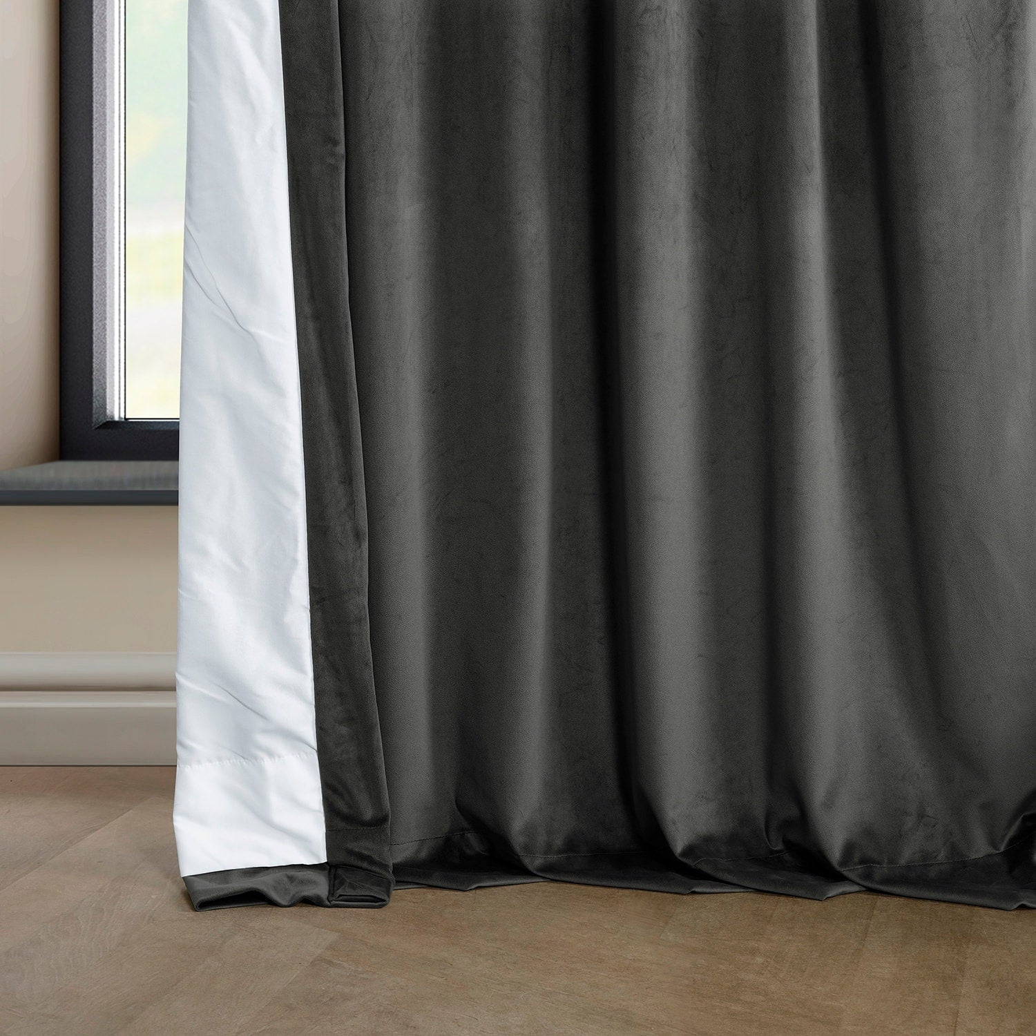 Exclusive Fabrics Plush Velvet Room Darkening Curtain (1 Panel)