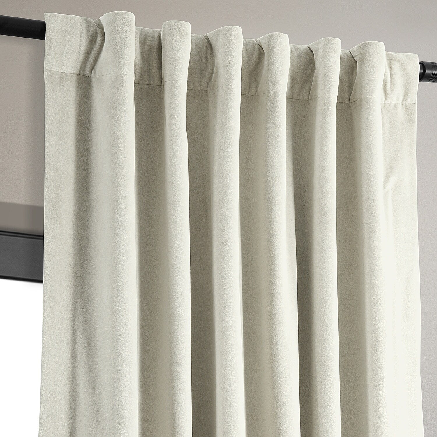 Exclusive Fabrics Signature Velvet Blackout Curtain (1 Panel)