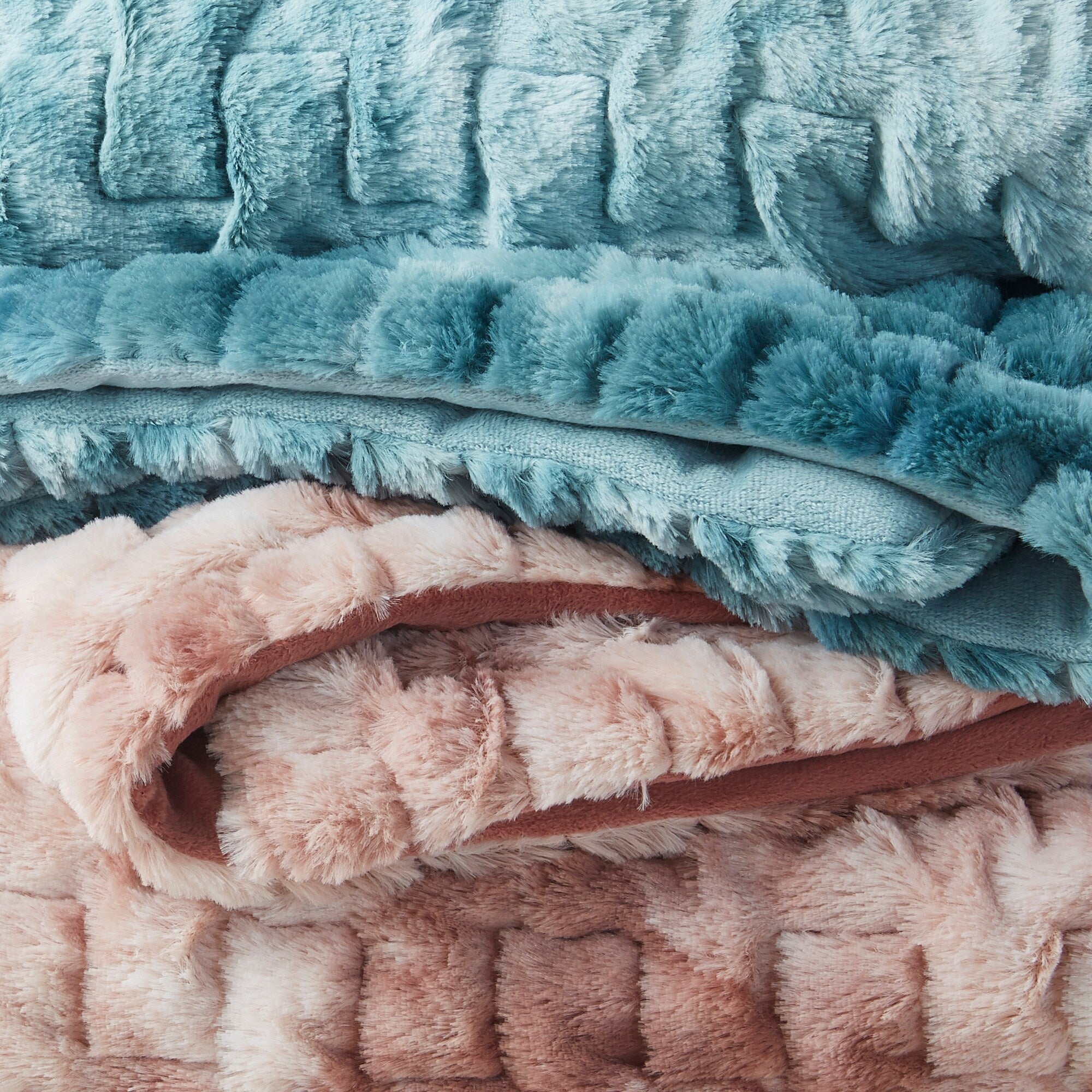 Madison Park Ruched Fur Throw