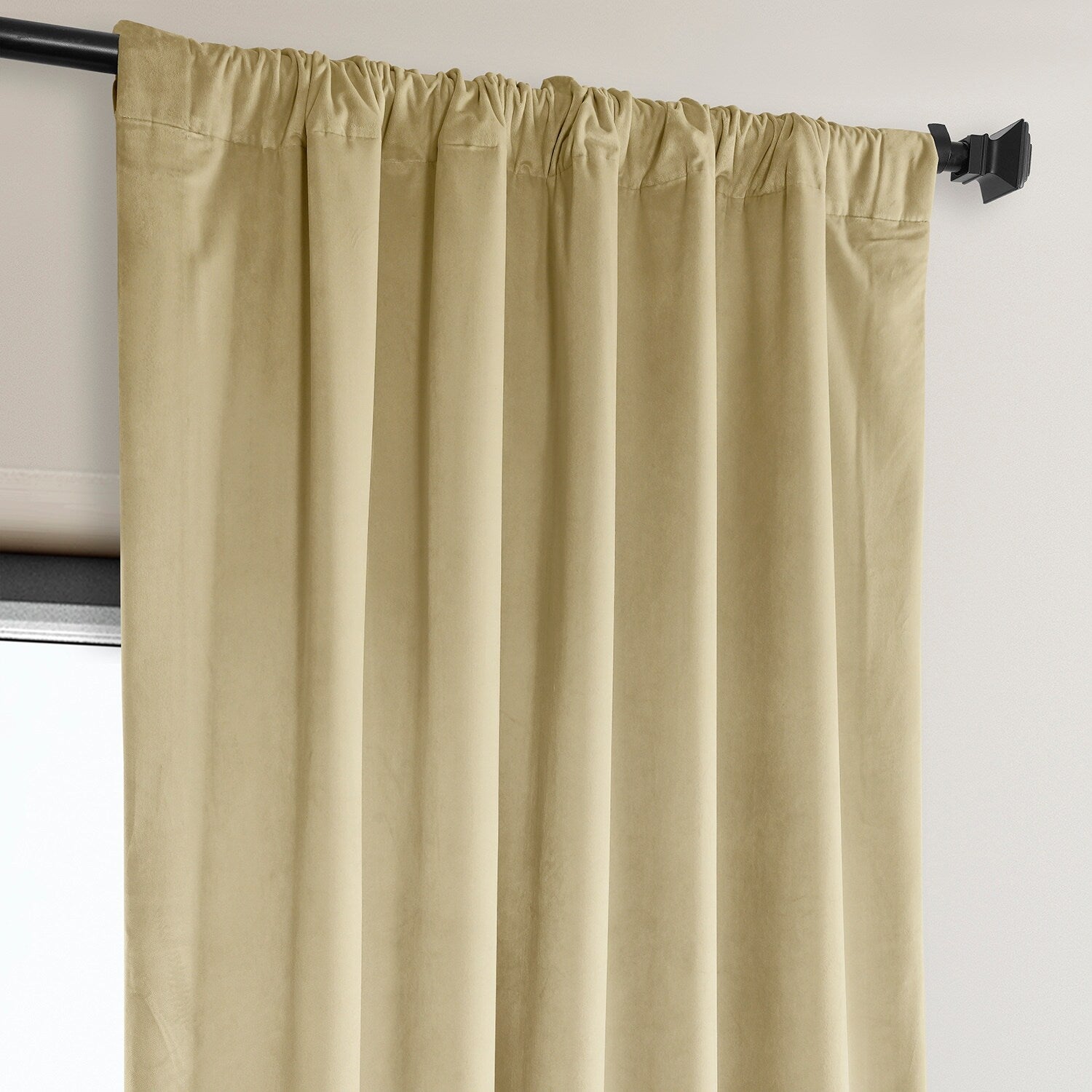 Exclusive Fabrics Plush Velvet Room Darkening Curtain (1 Panel)