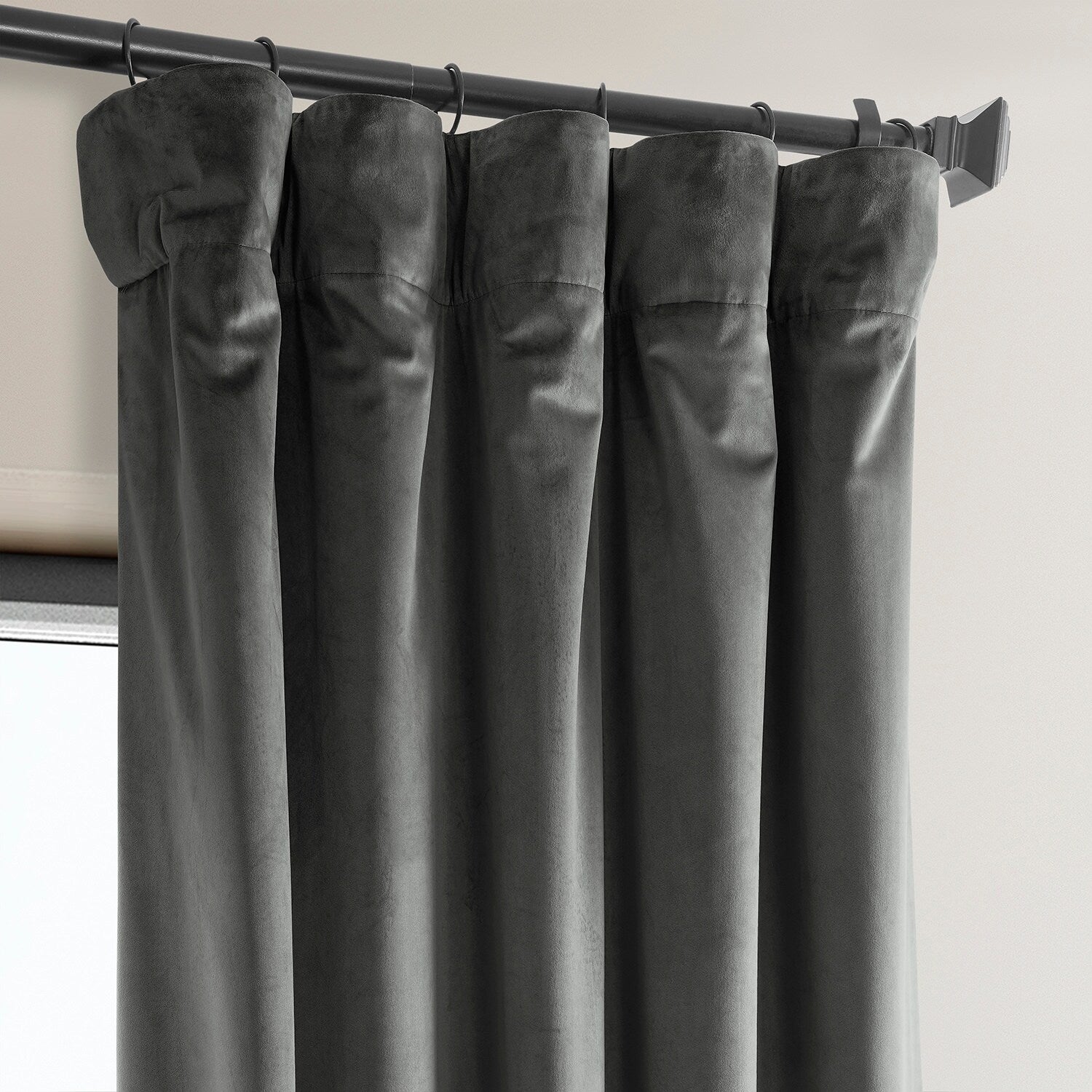 Exclusive Fabrics Plush Velvet Room Darkening Curtain (1 Panel)