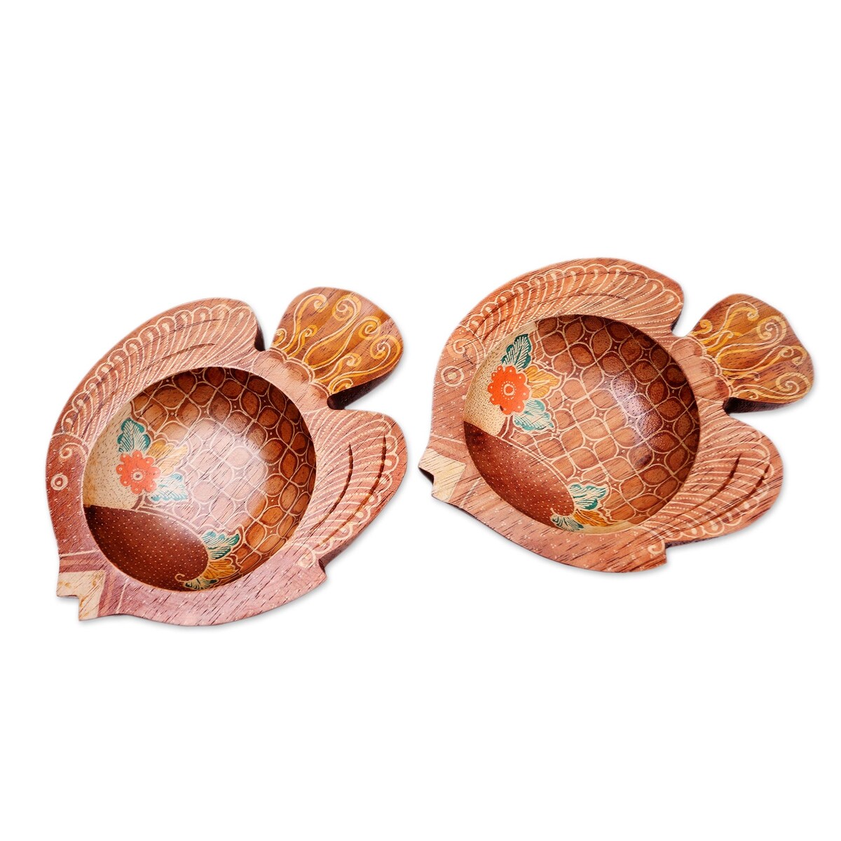 Novica Handmade Java Fish Wood Batik Decorative Bowls (Pair)