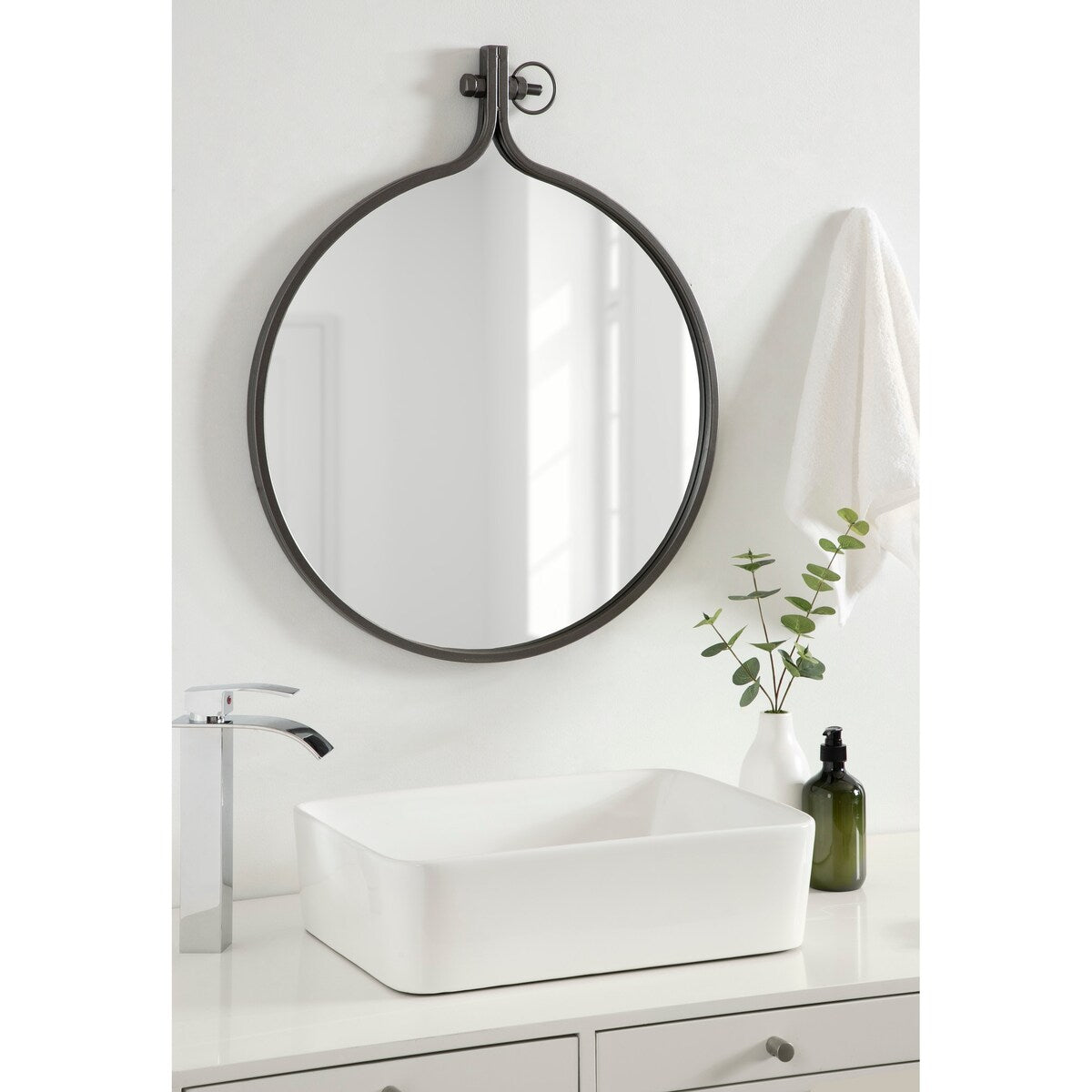 Kate and Laurel Yitro Round Wall Mirror