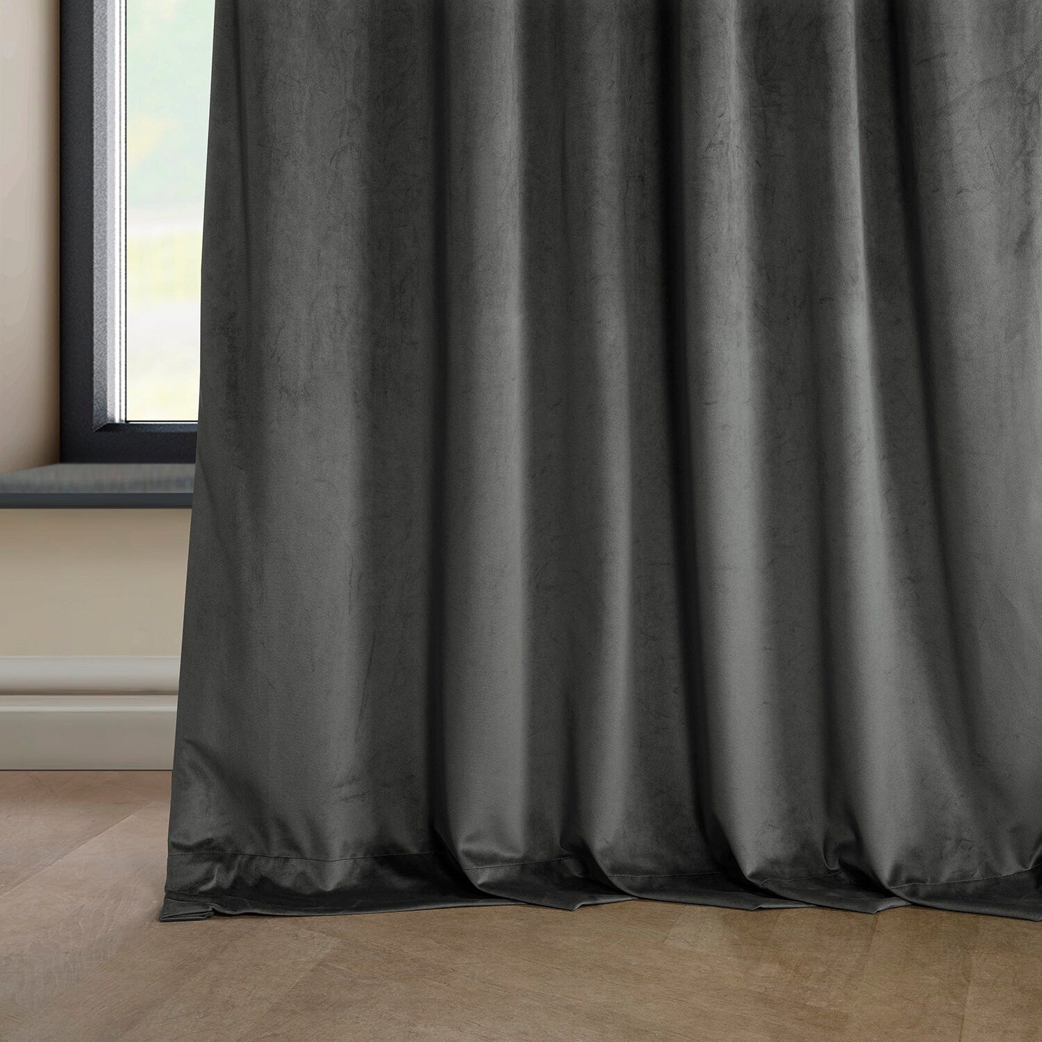 Exclusive Fabrics Plush Velvet Room Darkening Curtain (1 Panel)