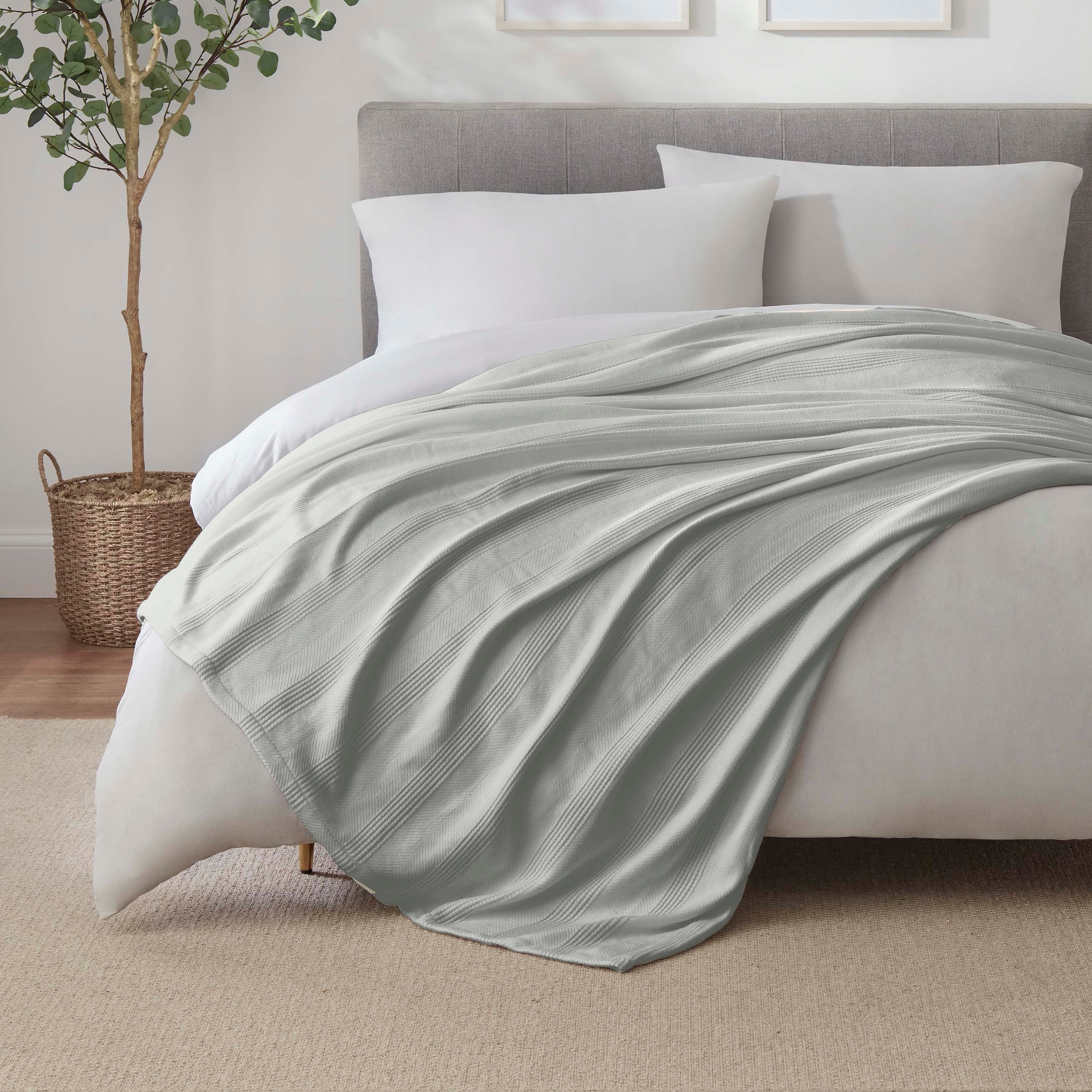 Vellux Cotton - Soft Lightweight Breathable All Season Blanket