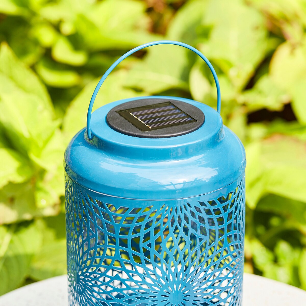 Glitzhome 8.75H Outdoor Metal Solar Hanging Lantern with LED lights