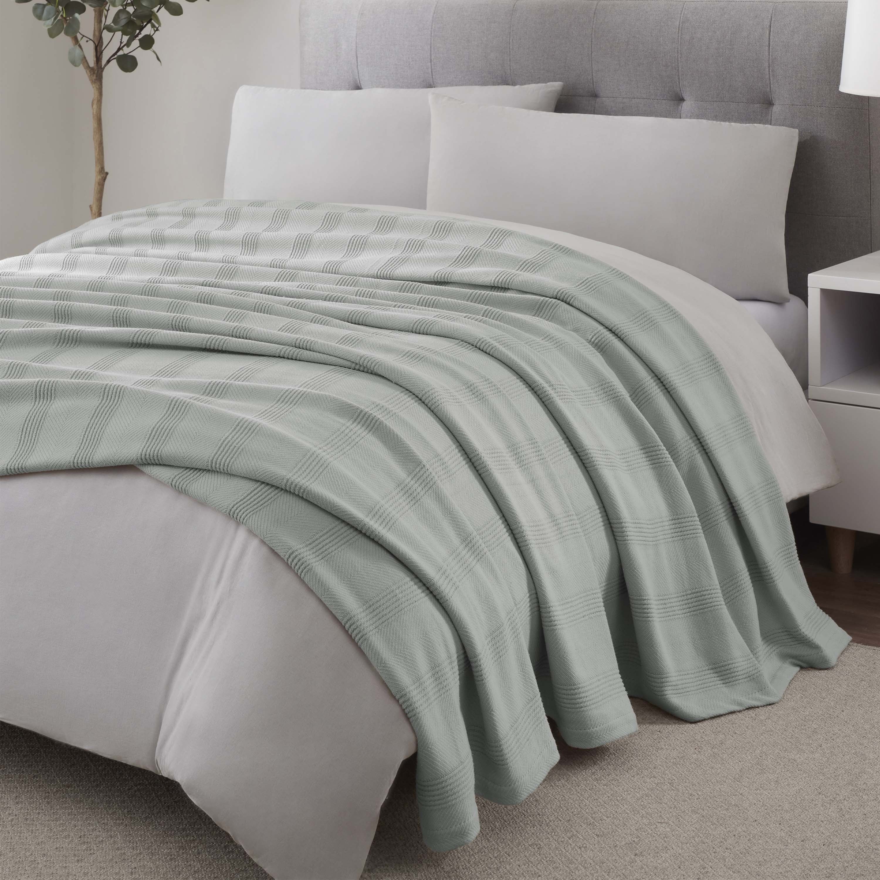 Vellux Cotton - Soft Lightweight Breathable All Season Blanket