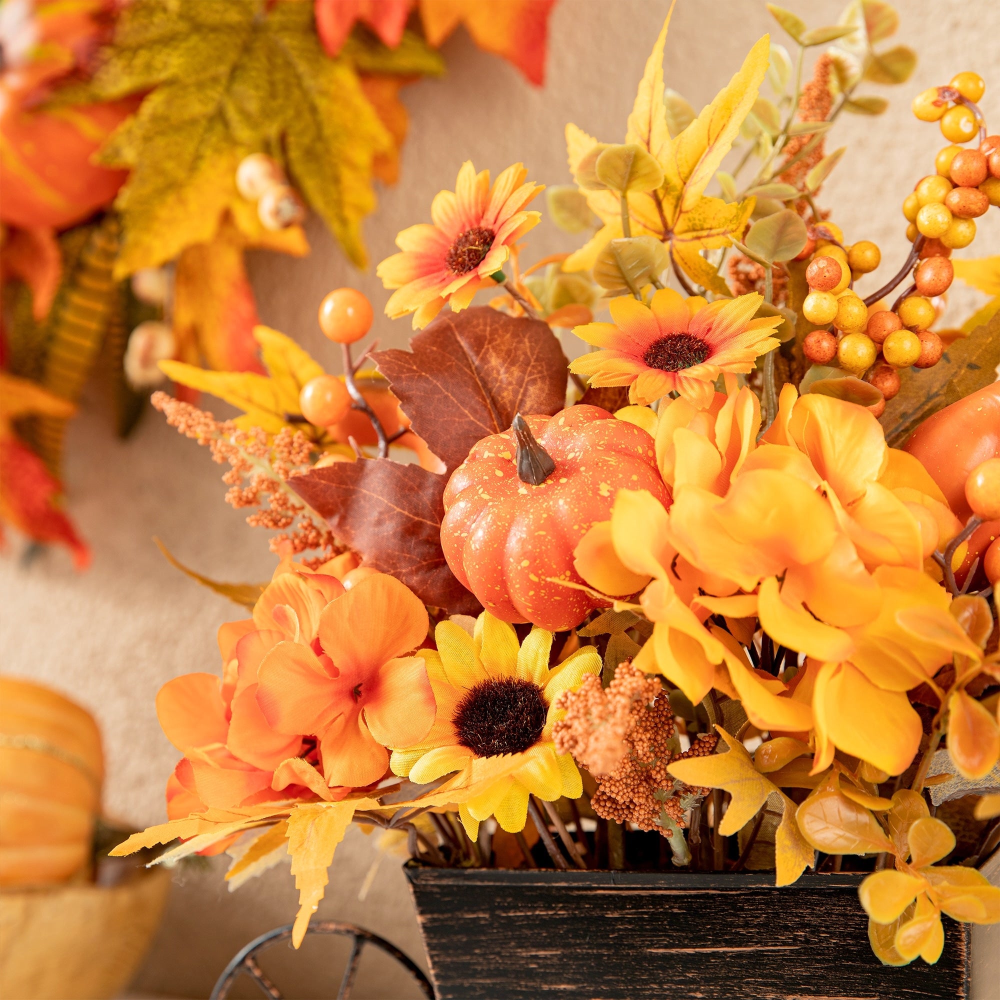 Glitzhome 14L Fall Unique Floral Cart Centerpiece Thanksgiving Table Decor