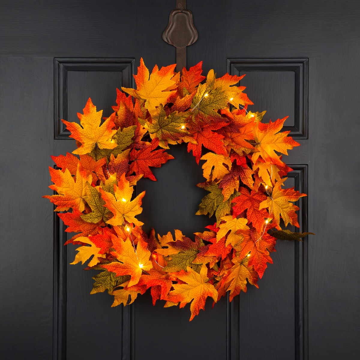 Glitzhome LED Lighted Fall Maple Leaves Wreath/Garland for Thanksgiving