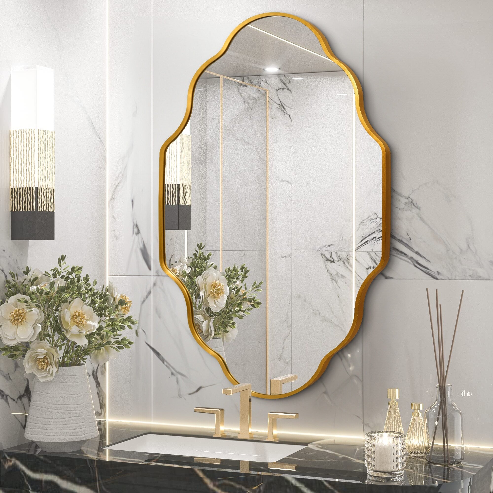 Irregular Aluminum Alloy Framed Wall Mirror Scalloped Wavy Bathroom Mirror