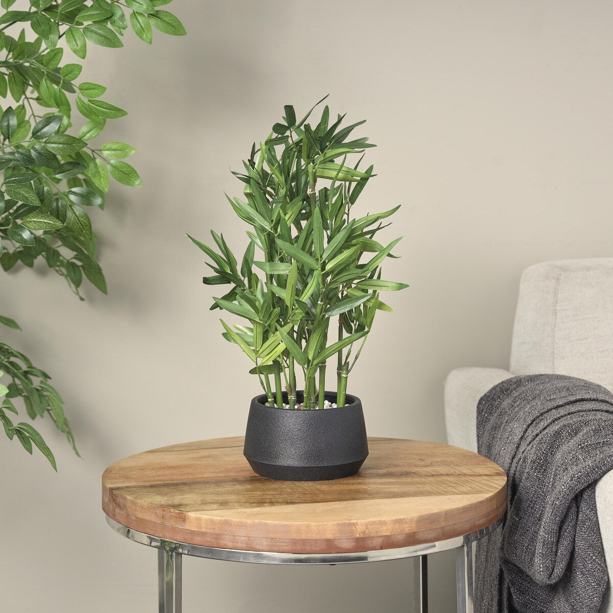 Faux Foliage Artificial Plant with Black Plastic Pot - Green - Roche River Decor