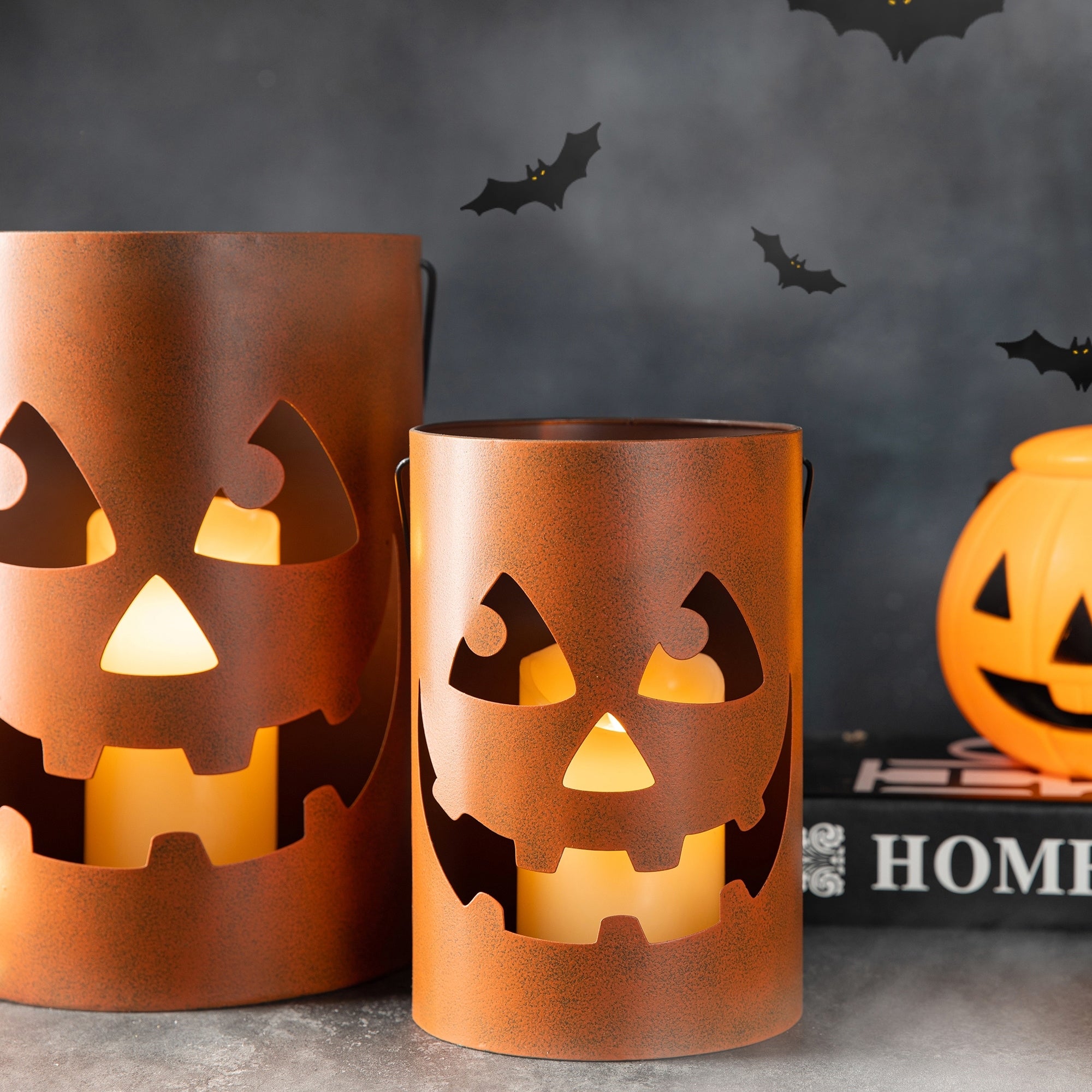 Glitzhome Set of 2 Halloween Metal Bucket Lanterns