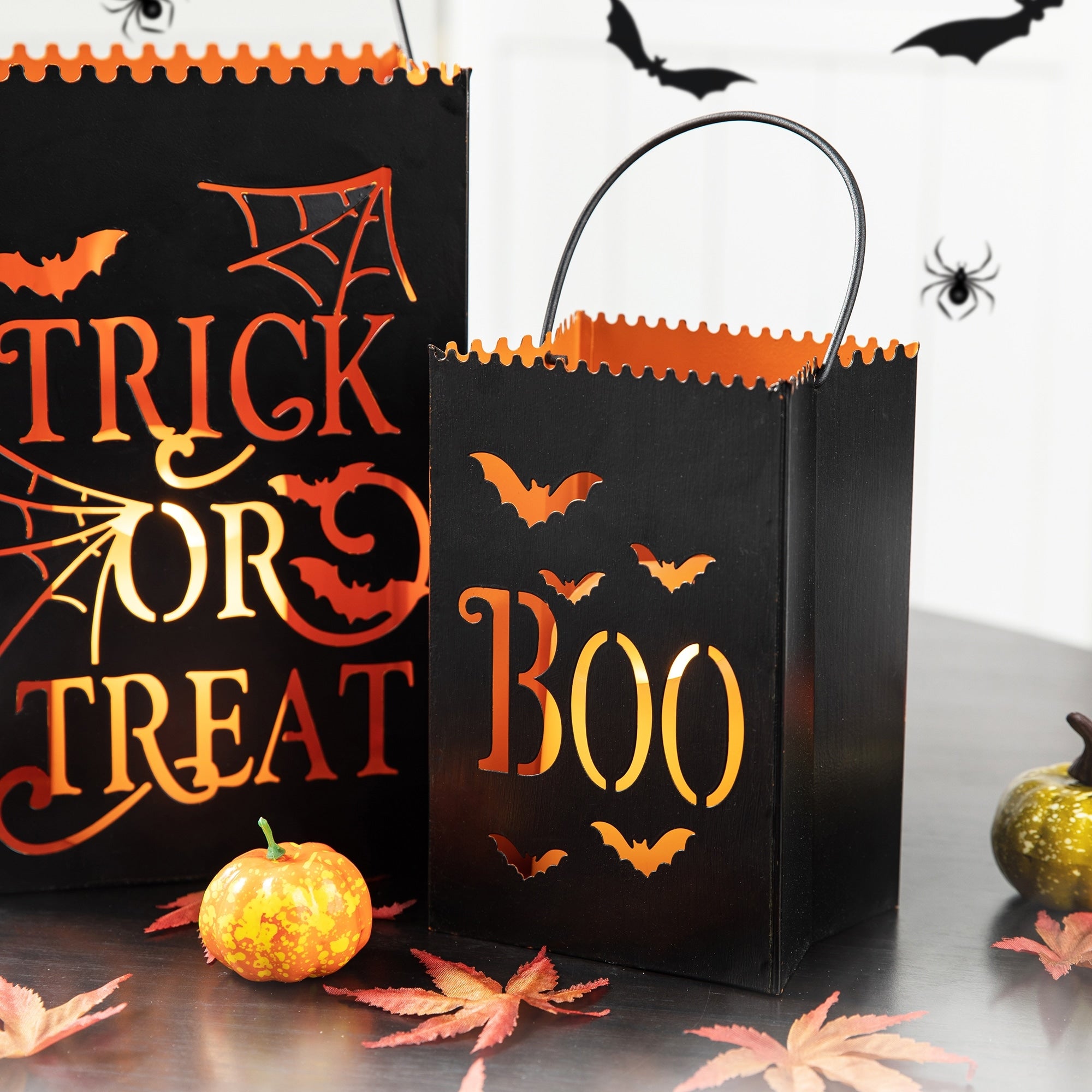 Glitzhome Set of 2 Halloween Metal Bucket Lanterns