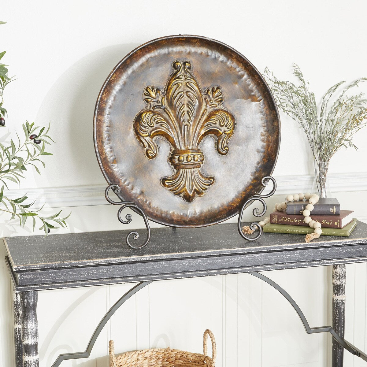 Metal Fleur De Lis Embossed Detail Charger with Stand - Brown - Roche River Decor