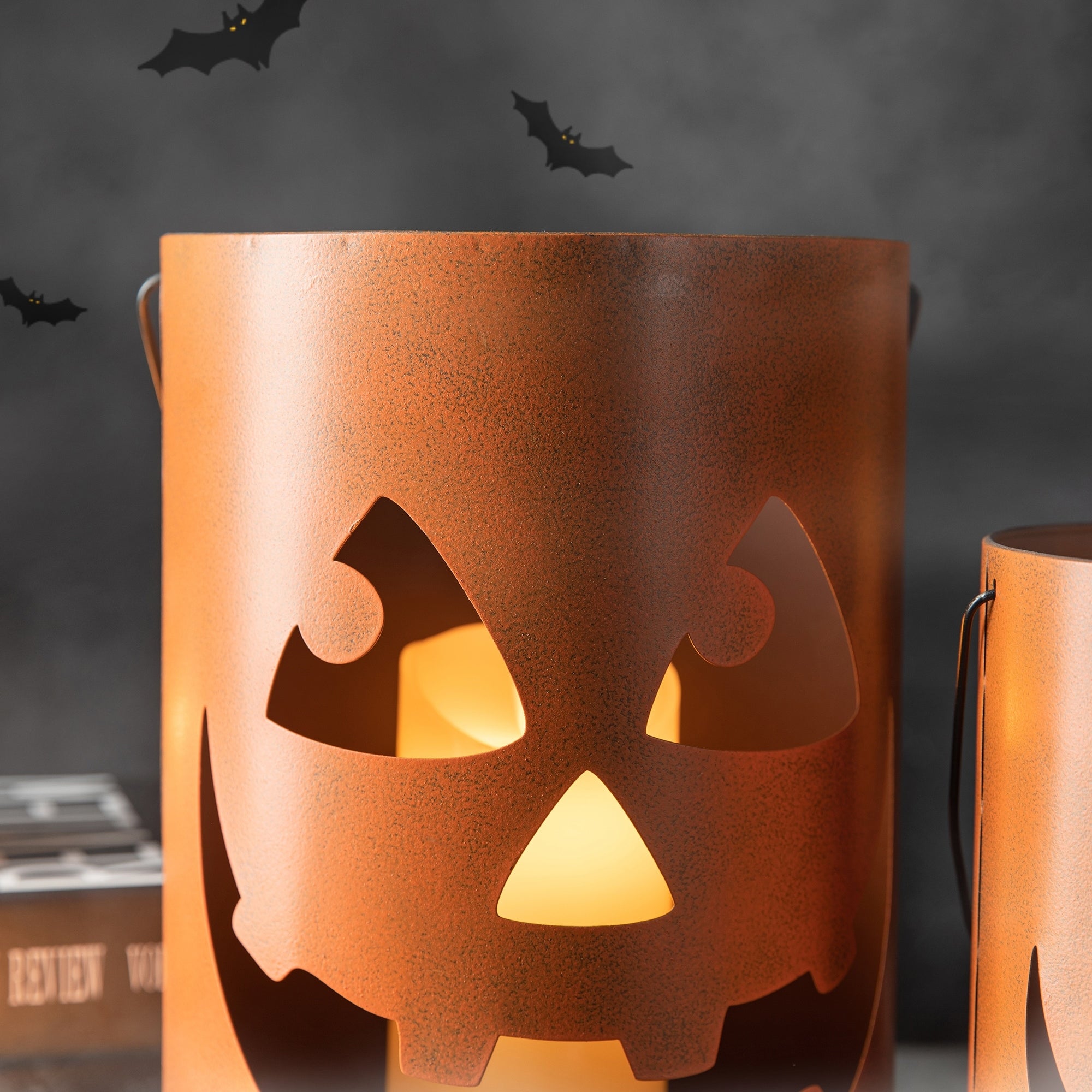 Glitzhome Set of 2 Halloween Metal Bucket Lanterns