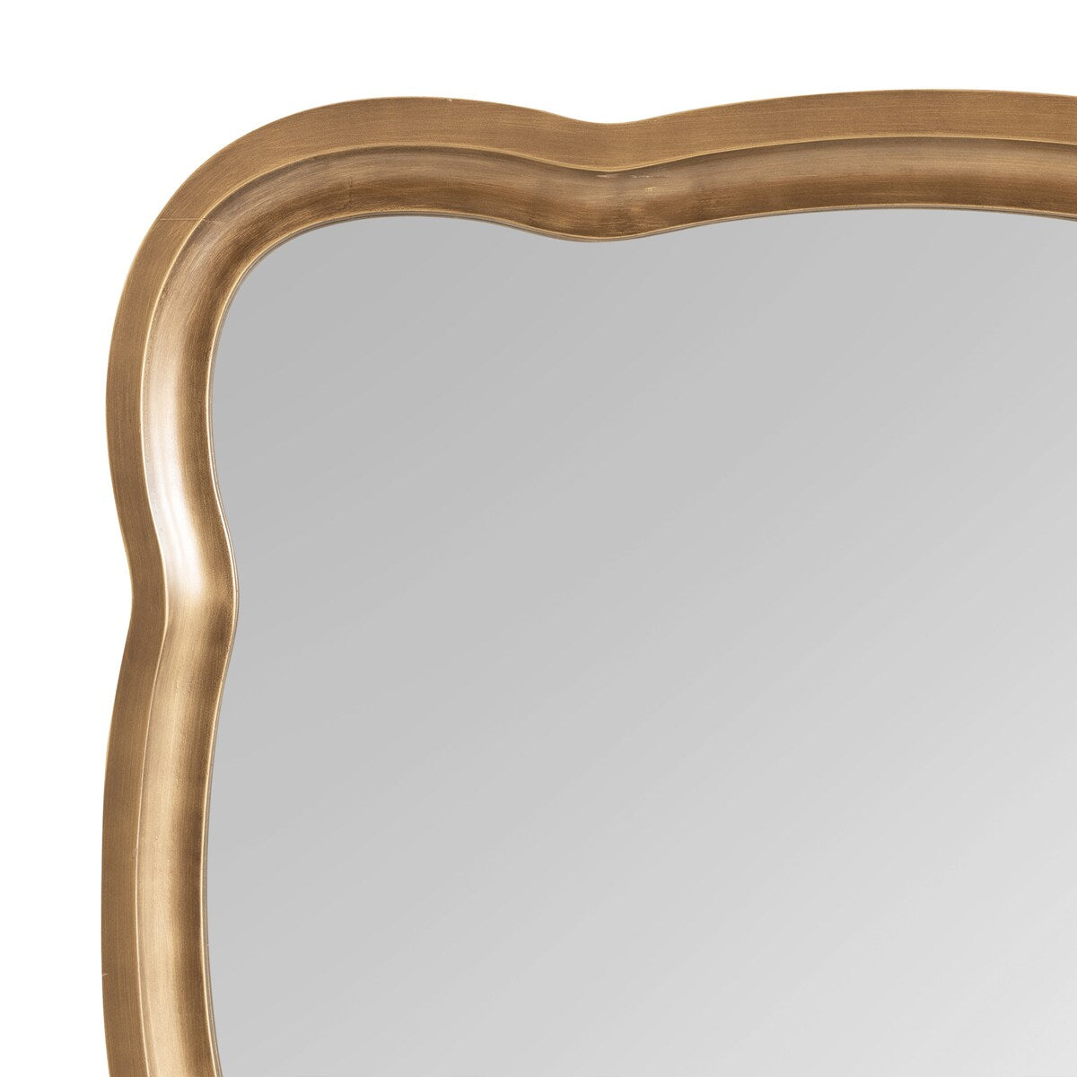 Kate and Laurel Hatherleigh Scallop Wood Wall Mirror