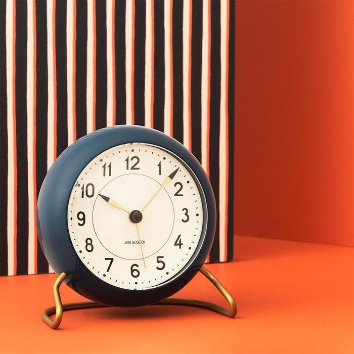 Arne Jacobsen Station Table Clock, : 4.3