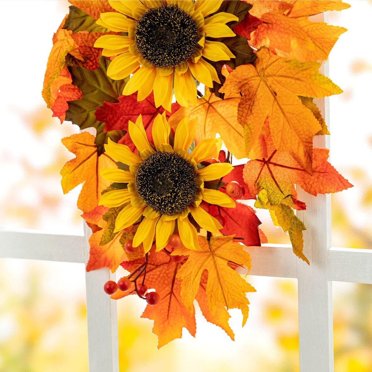 Glitzhome 22.5H Fall Metal Welcome Pumpkin & Sunflower Swag Thanksgiving Wall Decor