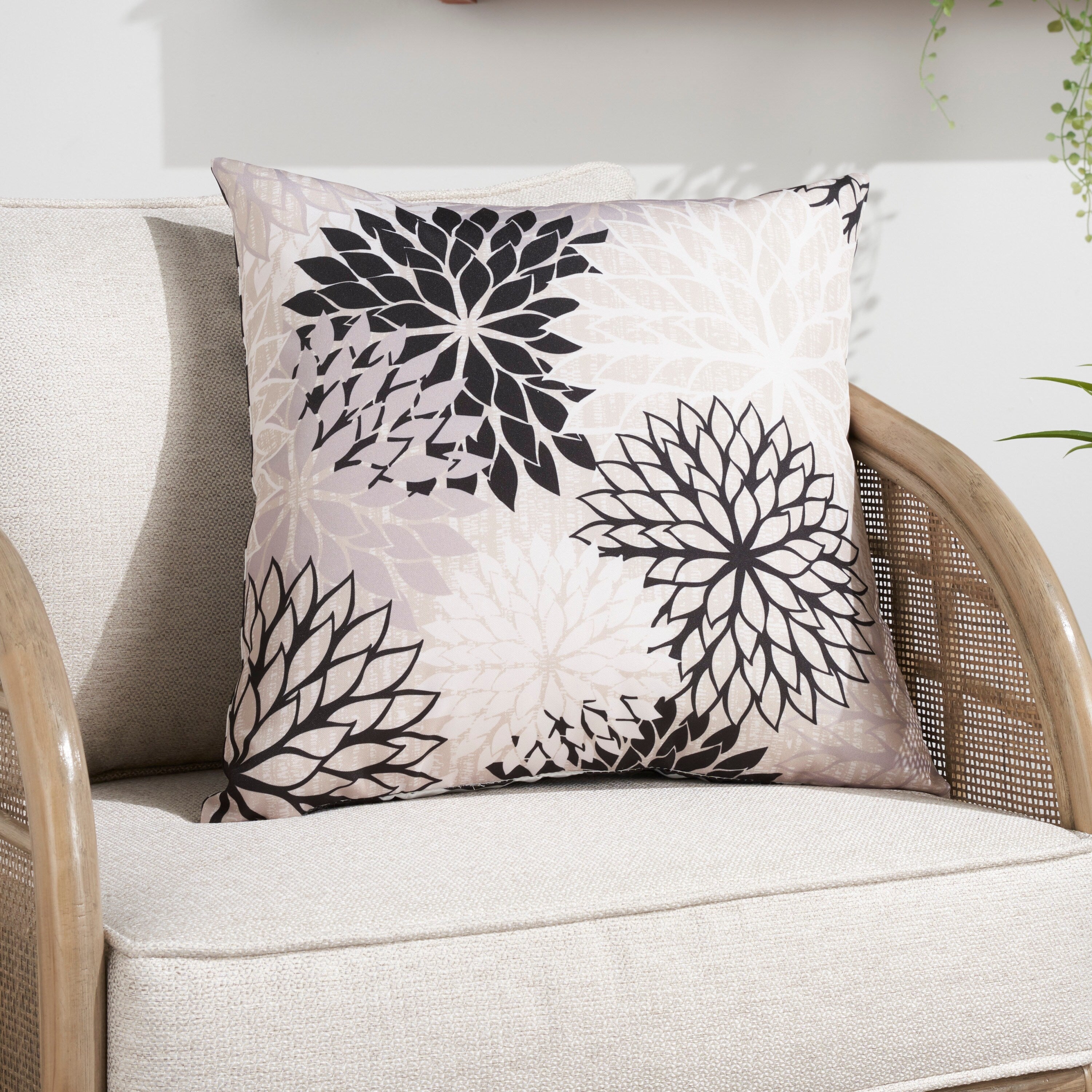 Mina Victory Aloha Tropical Floral Indoor Outdoor Throw Pillow