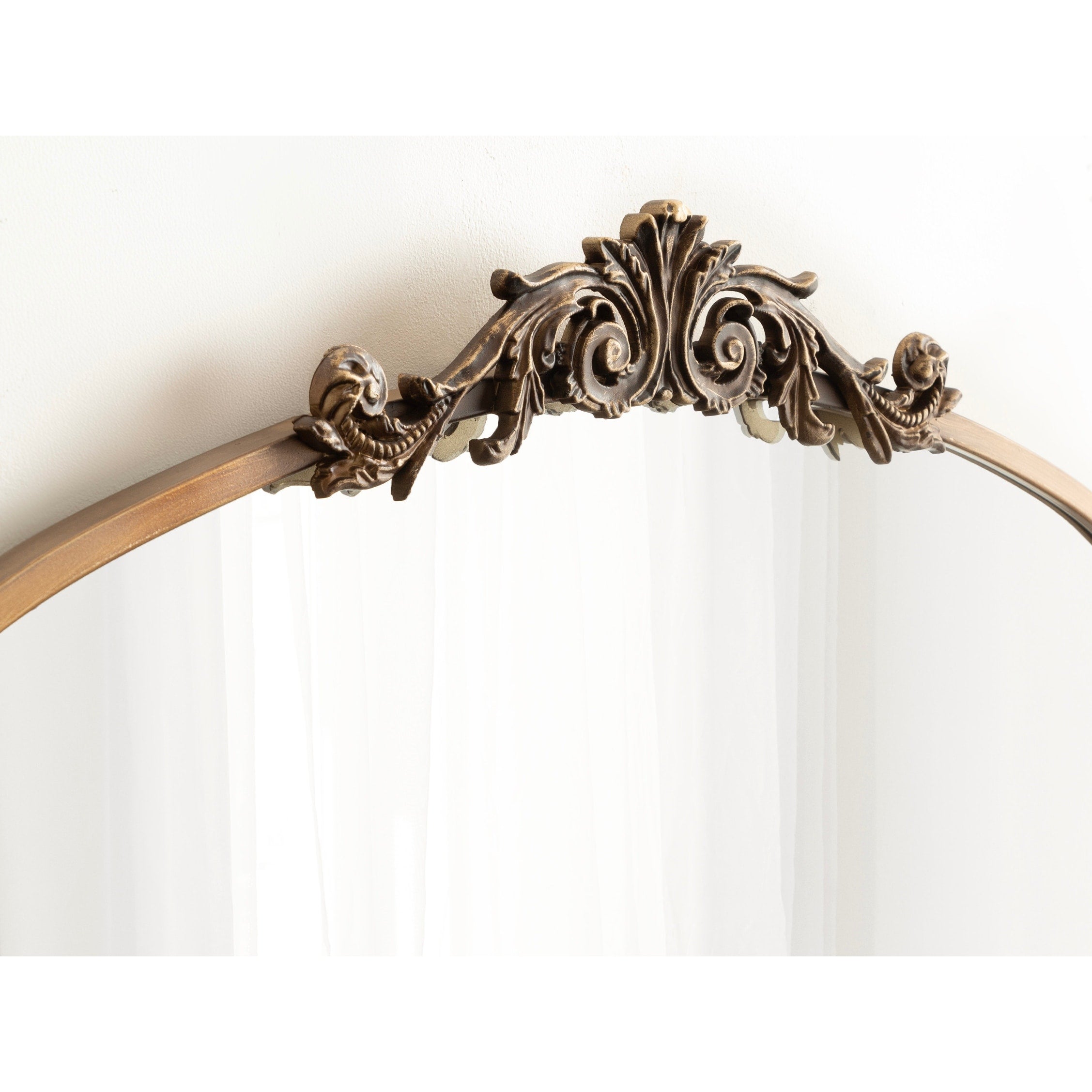 Kate and Laurel Arendahl Traditional Arch Mirror with Shelf