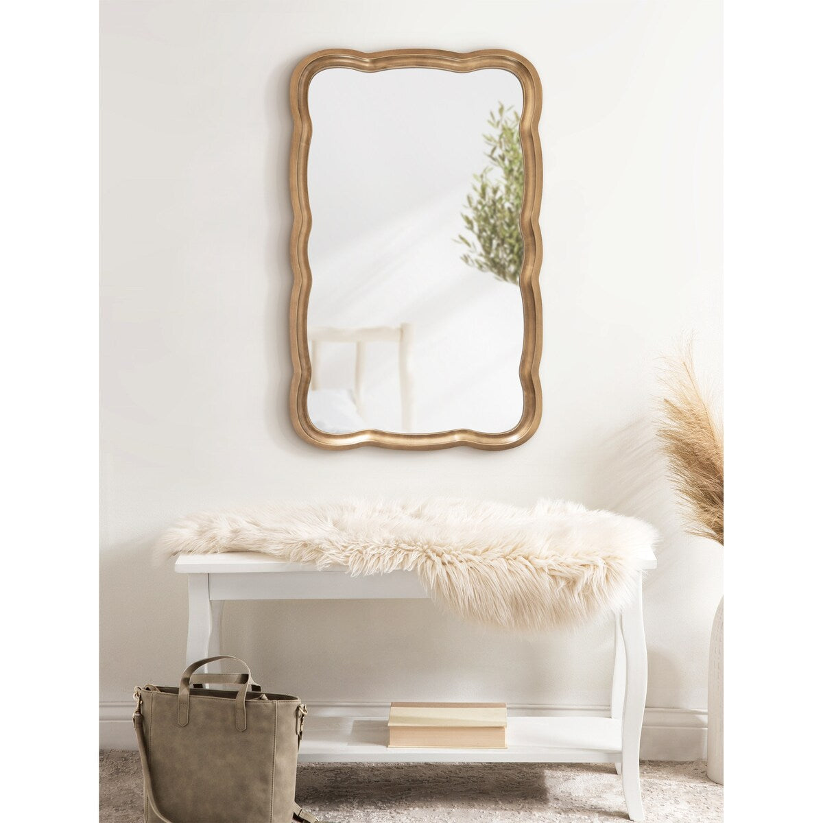 Kate and Laurel Hatherleigh Scallop Wood Wall Mirror