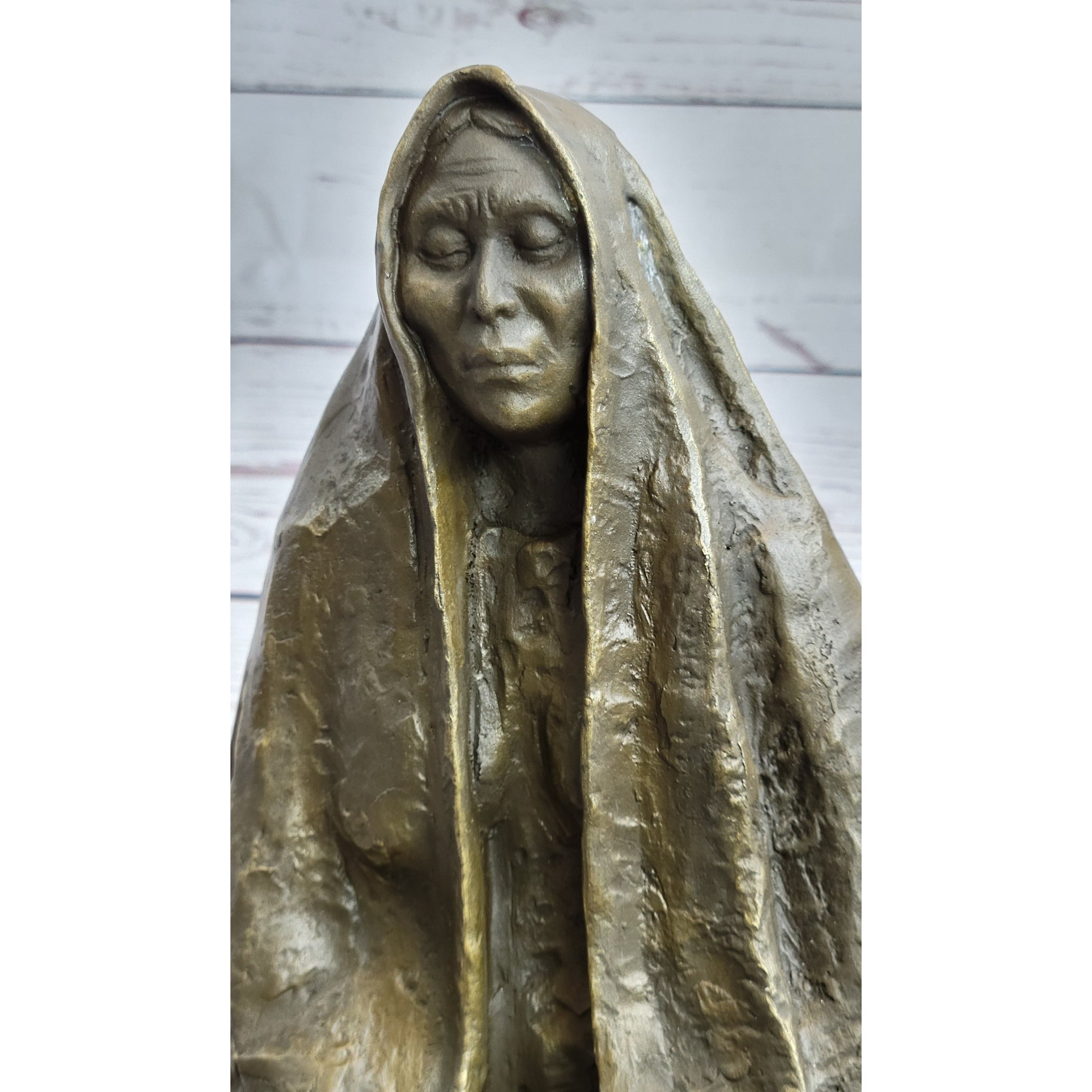 Native American Art Indian W/ Cloak Meditating Bronze Sculpture Figure Statue 11 Inches X 10 Inches