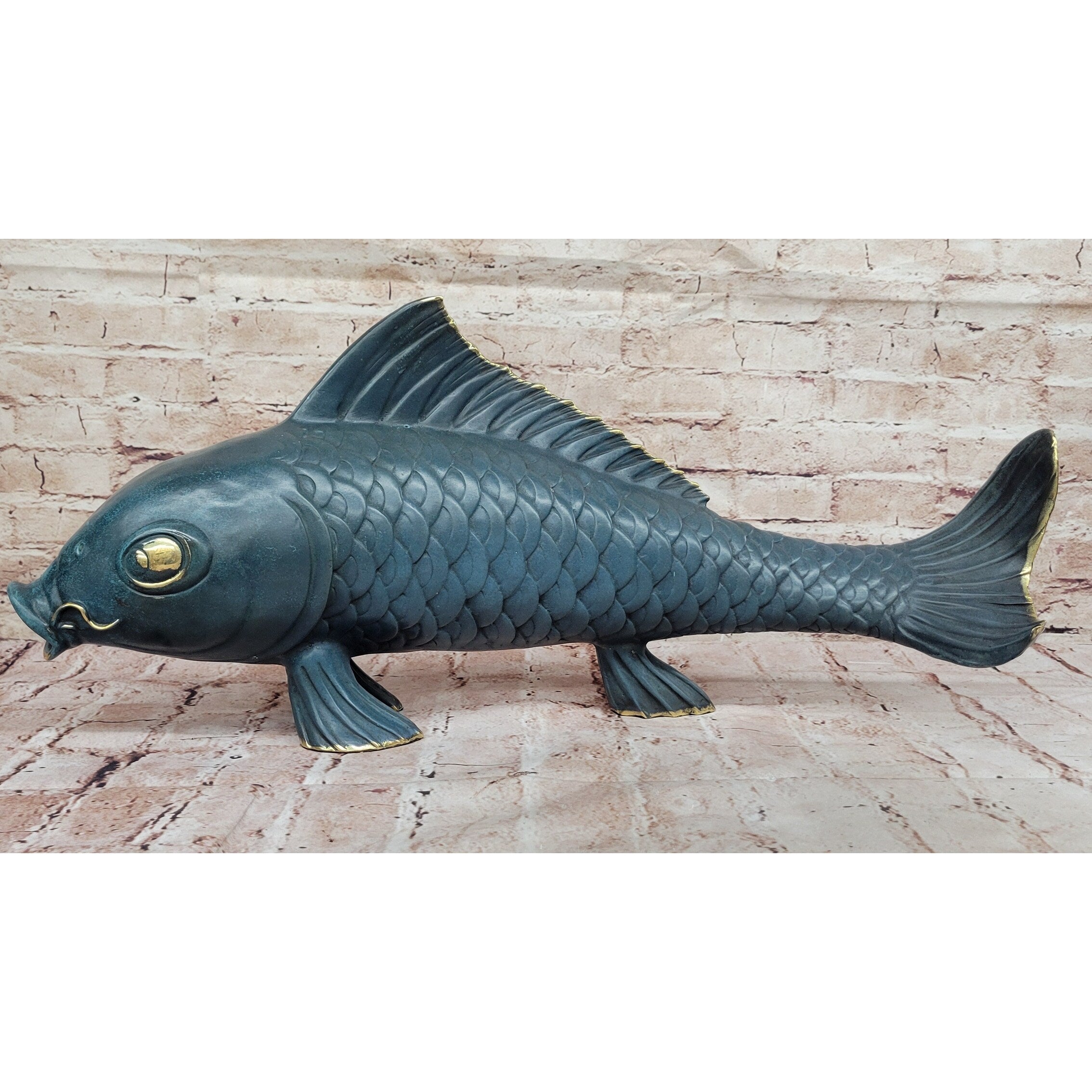 Bronze Koi Fish Sculpture – Large Decorative Asian-Inspired Art Piece With Gold Accents