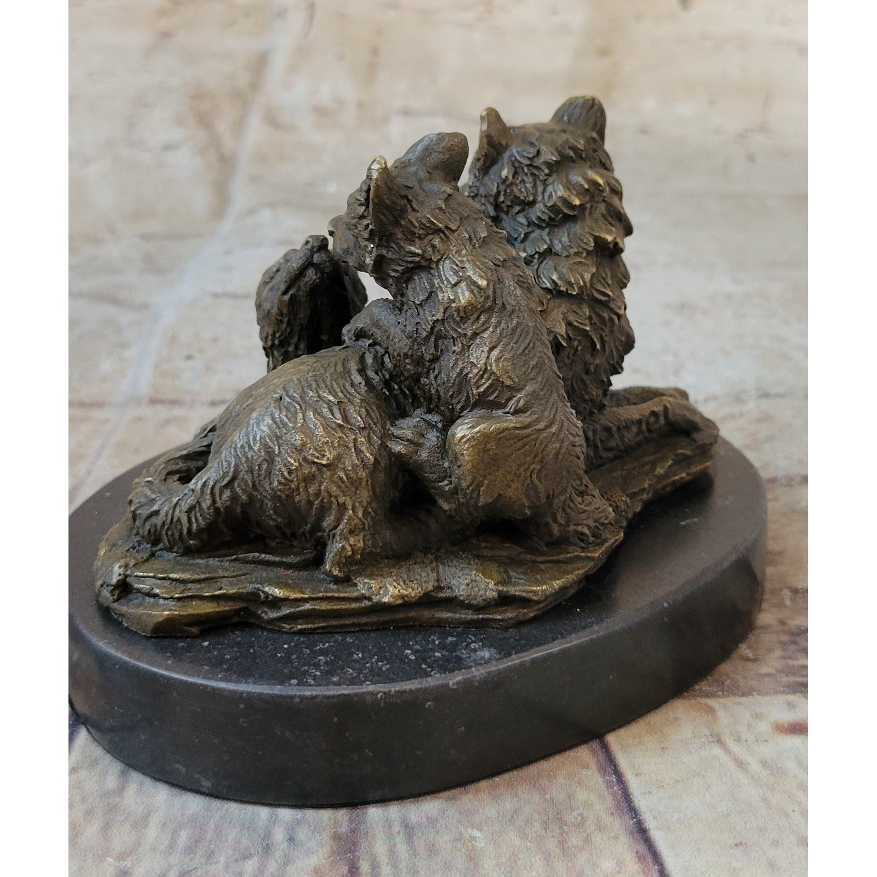 Art Decor Marble Bronze Sculpture Statue Wolf Cub Bust Wild Life Garden Figurine