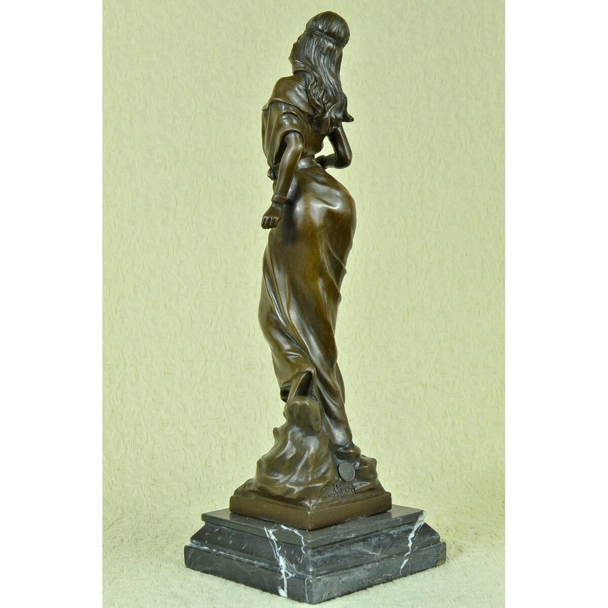 Native American Girl 100 Percent Solid Bronze Sculpture Statue Figure Decor Art Deco