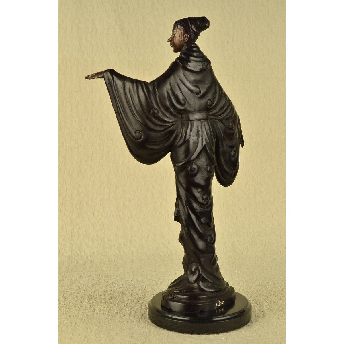 Handmade Hot Cast Home Decoration Bronze Sculpture Marble Figurine Deal Decor