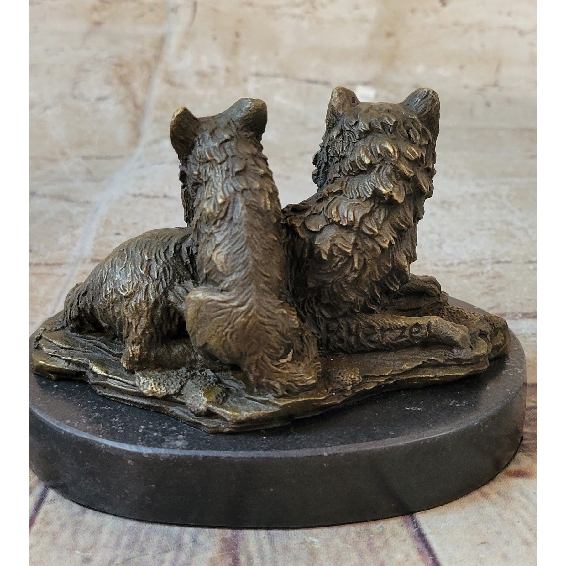 Art Decor Marble Bronze Sculpture Statue Wolf Cub Bust Wild Life Garden Figurine