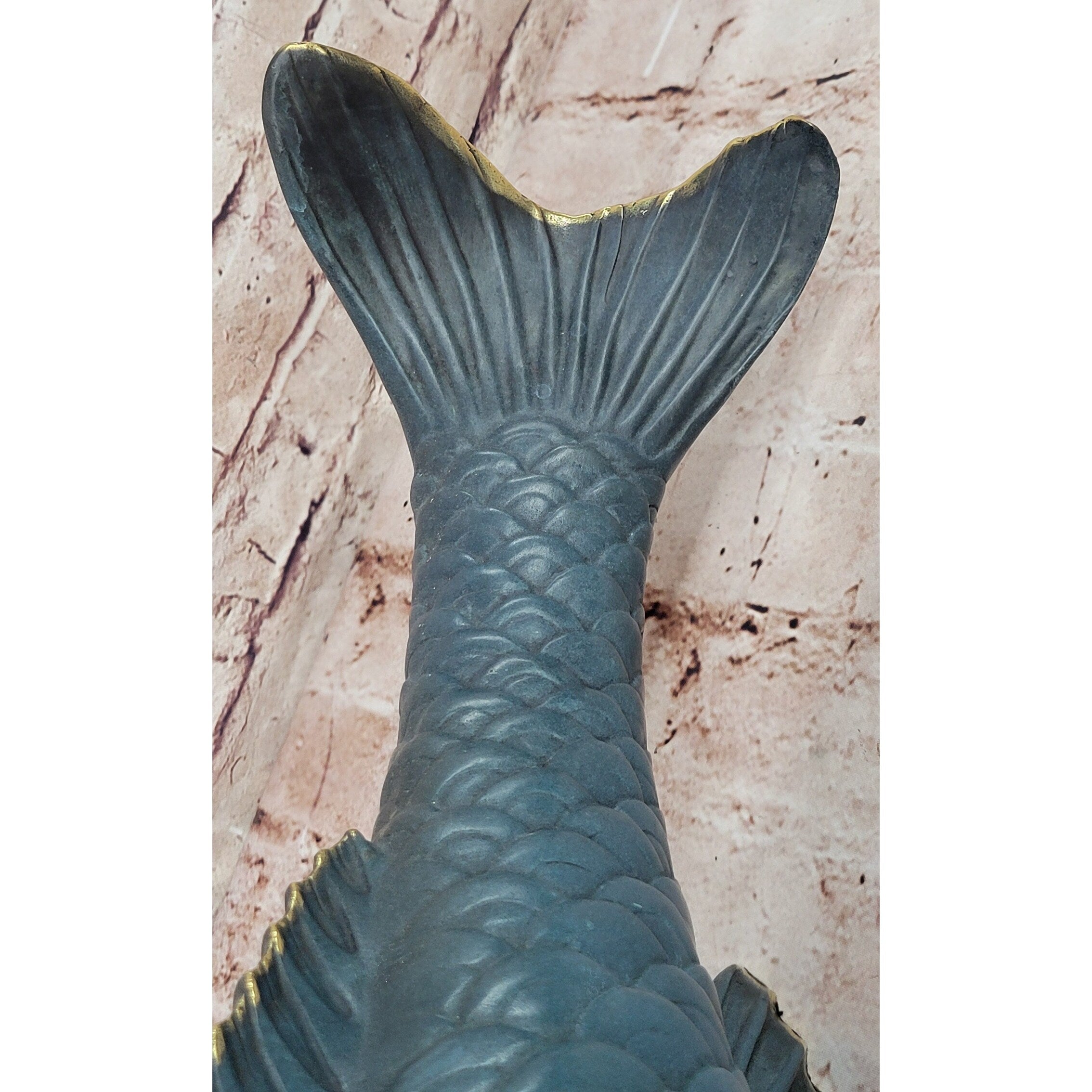 Bronze Koi Fish Sculpture – Large Decorative Asian-Inspired Art Piece With Gold Accents