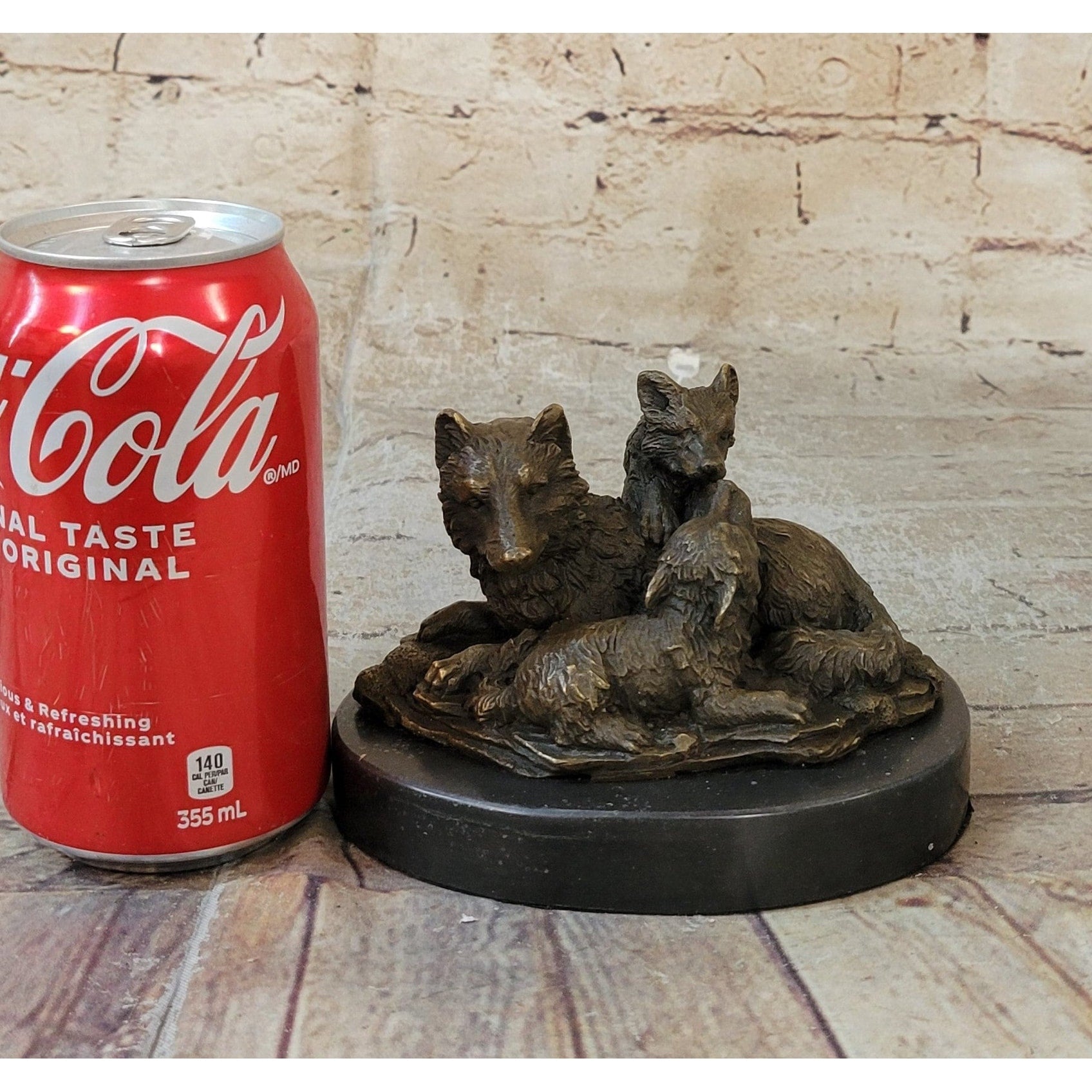 Art Decor Marble Bronze Sculpture Statue Wolf Cub Bust Wild Life Garden Figurine